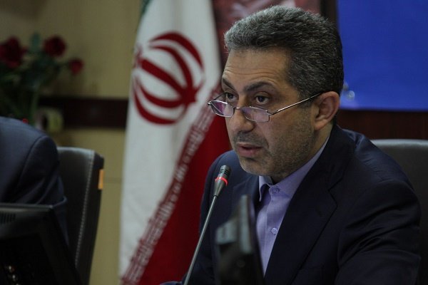 مصاحبه درباره اثربخشی یا عدم اثربخشی داروی “فاوی پیراویر” تخلف است