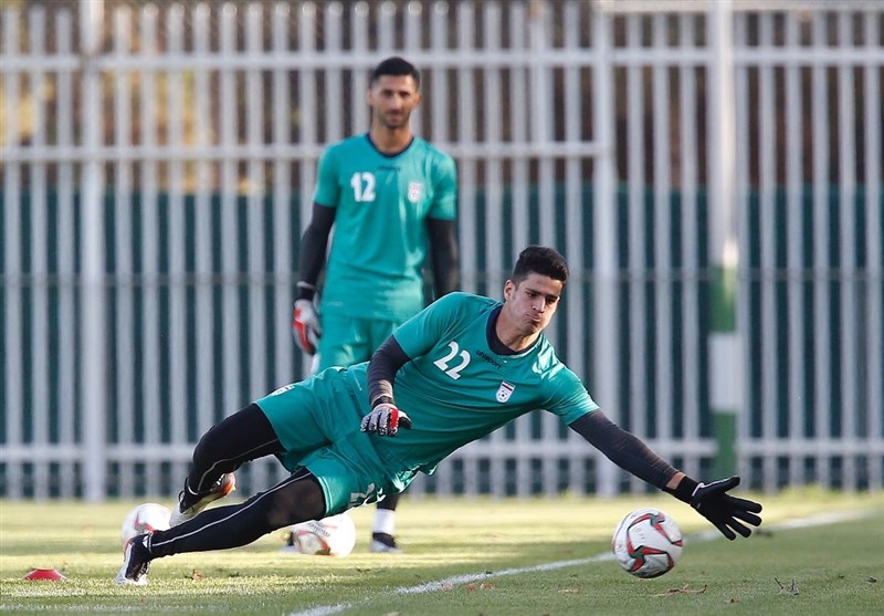 نیازمند در واکنش به شایعه حضورش در پرسپولیس: فعلأ با سپاهان قرارداد دارم و قسمت شود لژیونر می‌شوم