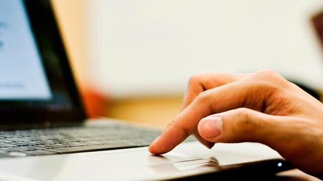 بالاترین مسوول هر دستگاه باید پاسخگوی افشای اطلاعات باشد