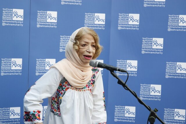 گفت‌وگوی آنلاین ایران درودی
