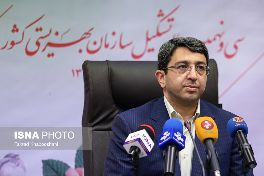 رئیس سازمان بهزیستی درگذشت والده دکتر قاضی‌زاده هاشمی را تسلیت گفت