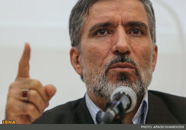لزومی ندارد پای موسسات کنکوری به شبکه شاد باز شود