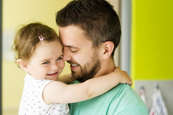 داشتن فاصله فیزیکی در محیط خانه هم ضروری است؟