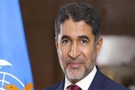 همه نظاره گر کار ارزنده پزشکانند همه نظاره گر کار ارزنده پزشکانند