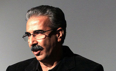 خاکسپاری مسعود مهرابی در قطعه هنرمندان
