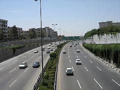 برخورد با توقف در حاشیه بزرگراه‌ها