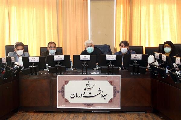 کمیسیون بهداشت با توزیع داروهای درمان معتادان در داروخانه ها مخالفت کرد کمیسیون بهداشت با توزیع داروهای درمان معتادان در داروخانه ها مخالفت کرد