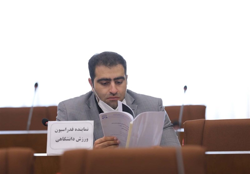 نصیرزاده: در دور رفت لیگ کشتی کسی کرونا نگرفت/ برای نیم فصل دوم قرارداد 600 میلیونی داریم
