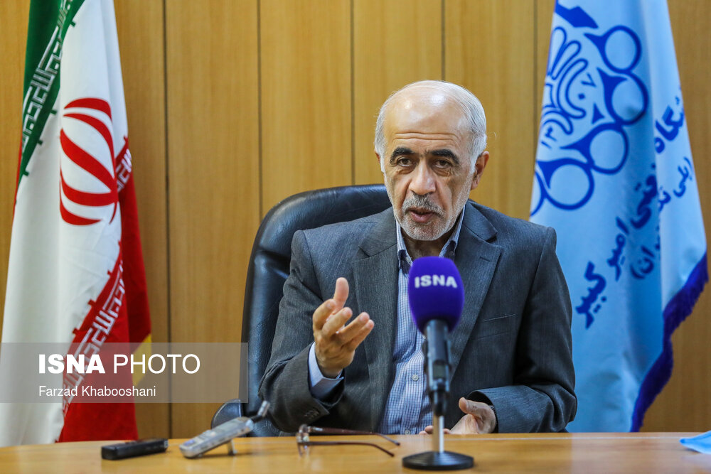 معتمدی: نمی‌دانم چرا با متقلبان پژوهشی برخورد نمی‌شود!