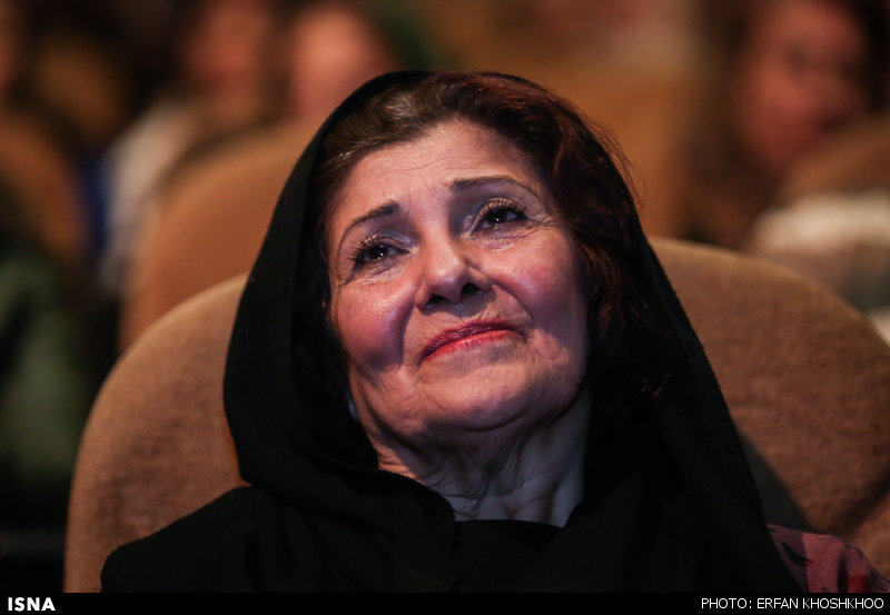 خاطره نویسی بانوی هنرمند در روزگار کرونازده