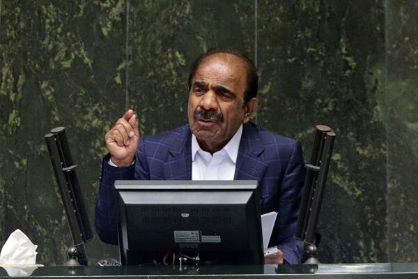 فاضلی: مسافرت مردم در تعطیلات نوروز به معنای شیوع موج جدید کرونا است