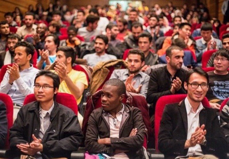 ضرورت جذب حداکثری دانشجویان نخبه خارجی در سال تحصیلی جدید