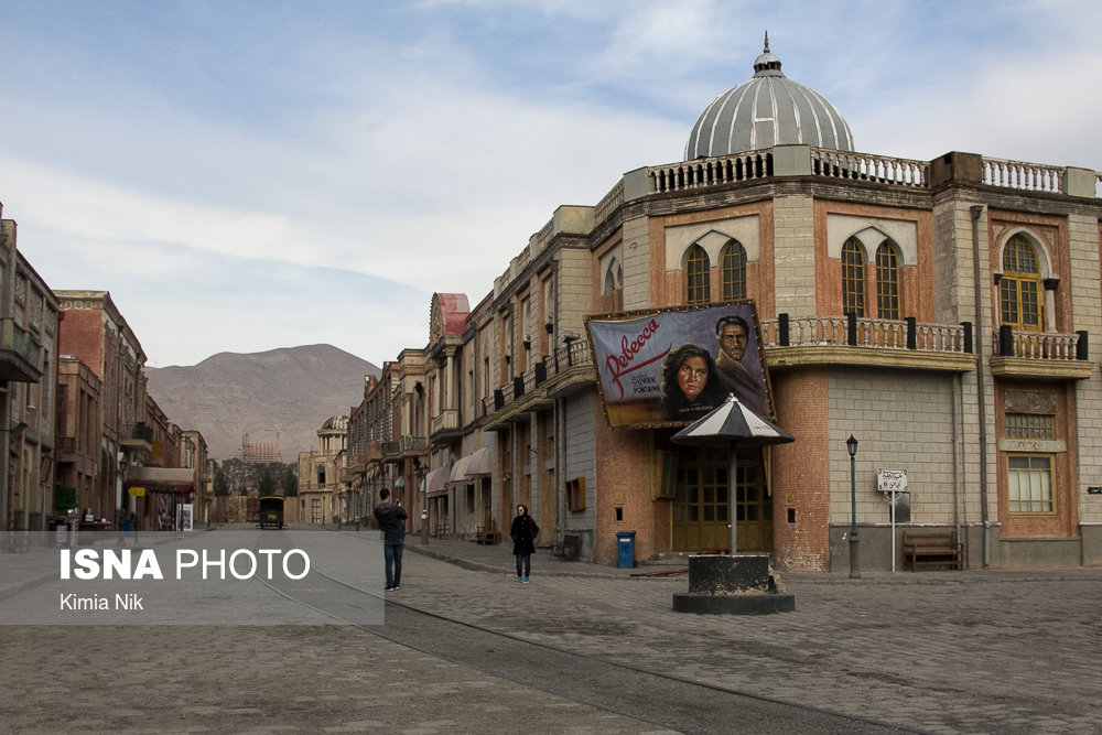 اولین پوسترهایی که مردم را به سینما کشاند!