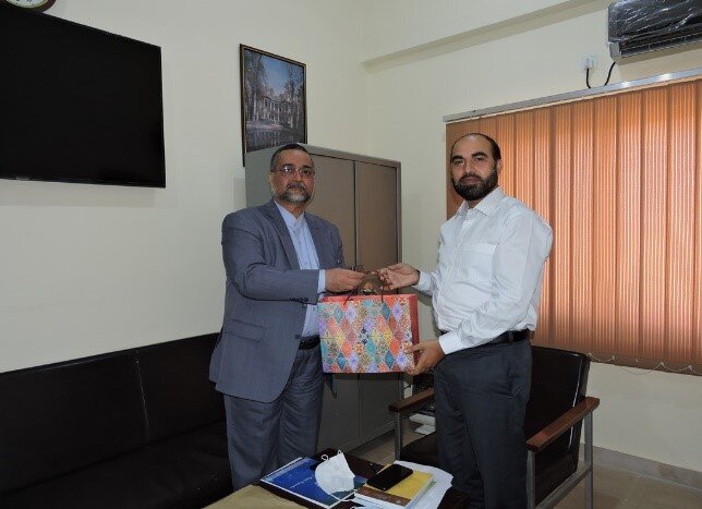 دیداری برای گسترش زبان فارسی در پاکستان