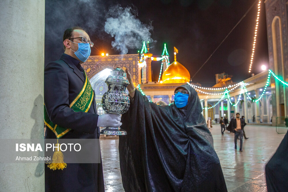 پاداش عظیمی که زیارت کریمه اهل بیت(ع) دارد