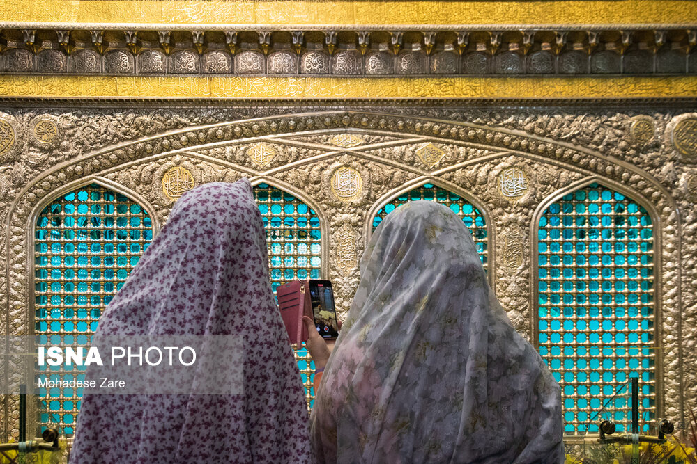 حال و هوای حرم رضوی در آستانه میلاد امام رضا(ع)