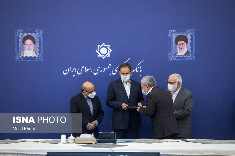 آیین تجلیل از یاوران اشتغال کمیته امداد امام خمینی(ره) با حضور معاون اول رییس جمهوری