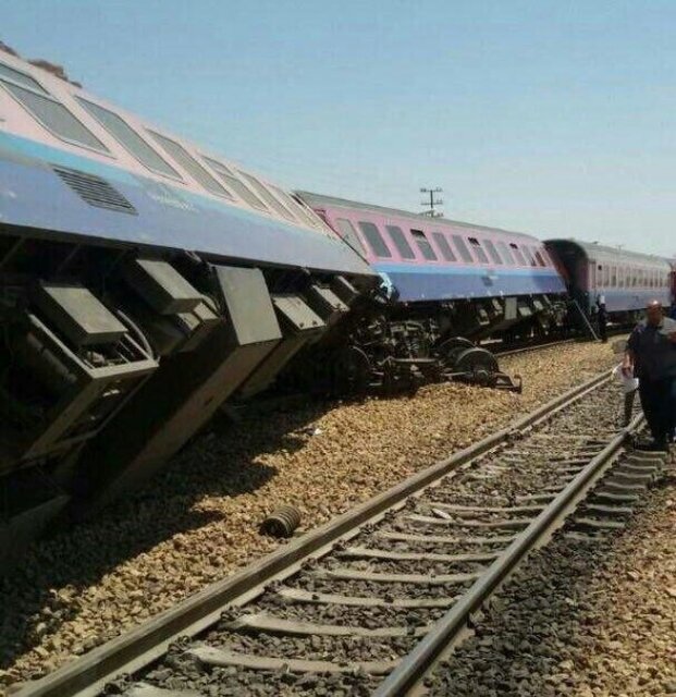 بازگشت واگن‌های خارج شده از ریل به راه آهن تهران جنوب در مسیر لرستان