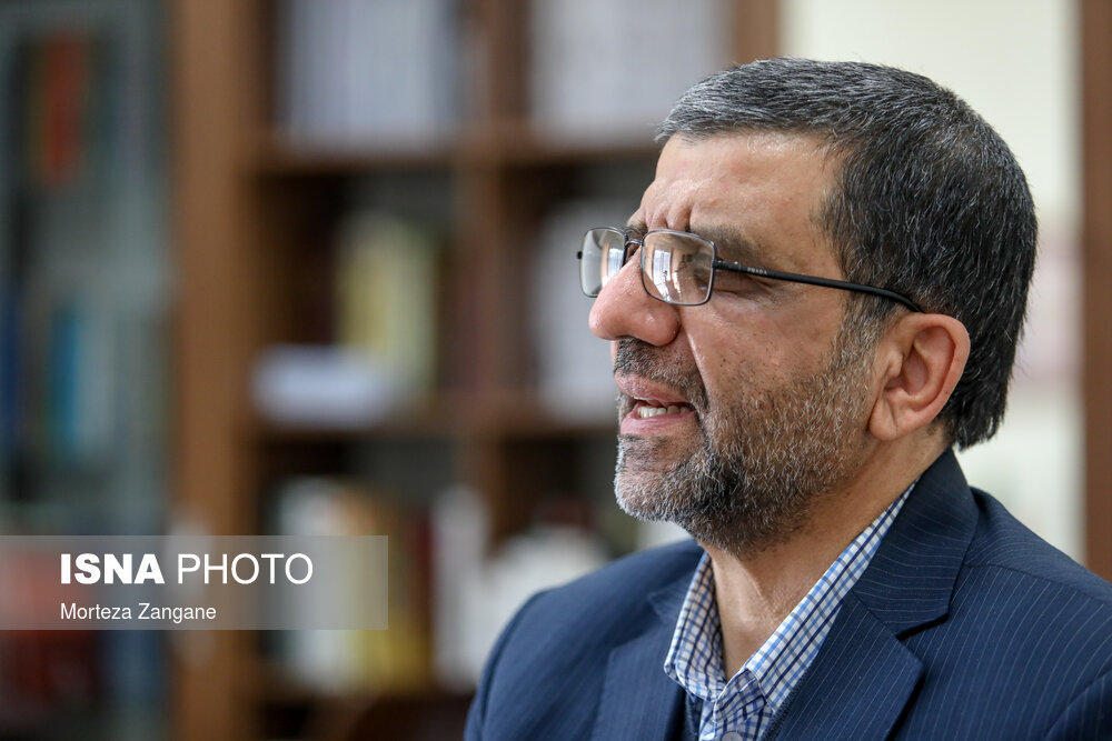 تاکید ضرغامی بر استفاده از ظرفیت‌ گردشگری حلال