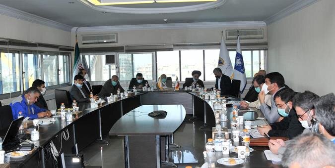 بازدید جمعی از نمایندگان تهران و نیکزاد از ایپکو