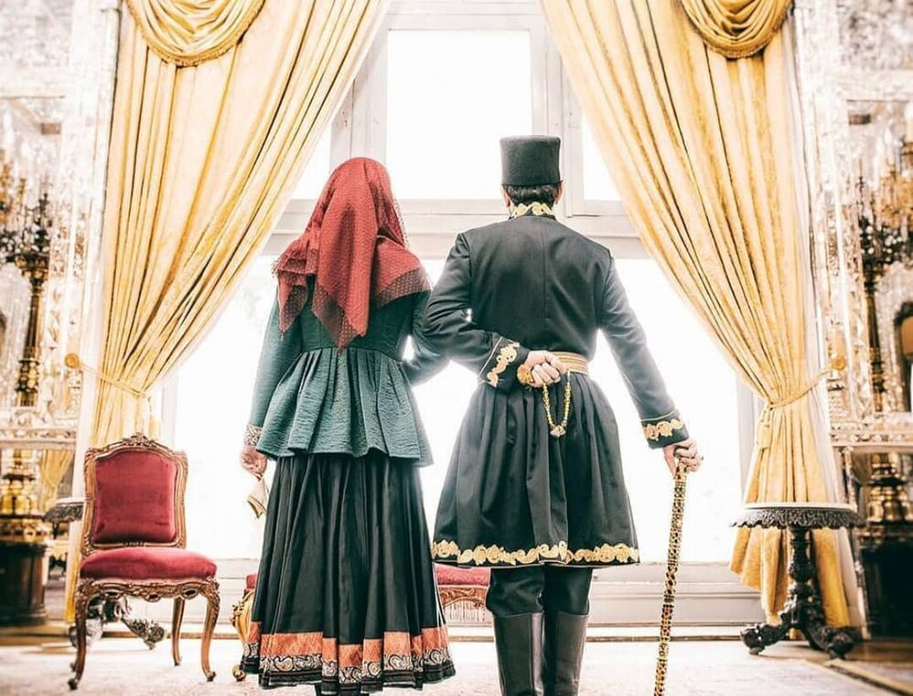 بازیگران اصلی سریال حسن فتحی در یک قاب