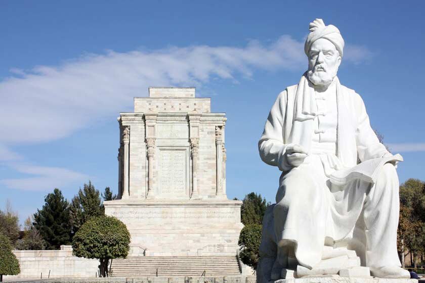 فردوسی نه نژادپرست بوده، نه ضد زن