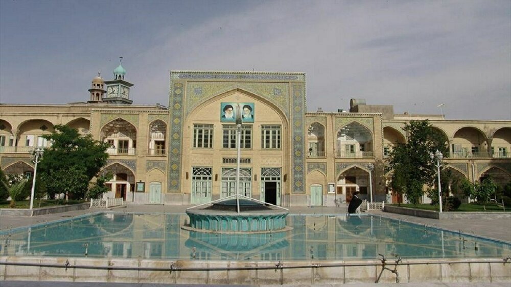 دروس حوزه‌ علمیه قم روز چهارشنبه تعطیل ‌شد