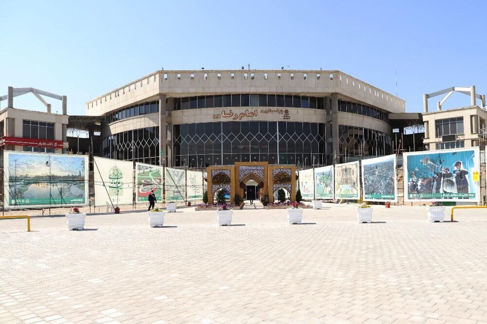 افتتاح رسمی باغ‌ ایرانی ایوان سلام پایانه مسافربری امام‌ رضا(ع)