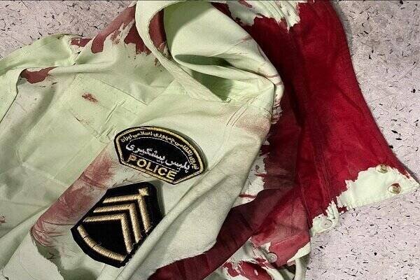 عکس | چاقو زدن به سینه پلیس | حبس دختر جوان در خانه‌اش | قاتل شهید کیوانلو: آماده‌ام تا قصاص شوم!