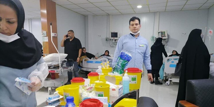 مسمومیت ۱۵ دانش آموز دیگر قمی ؛ انتقال به مراکز درمانی | دانش آموزان بستری شدند؟
