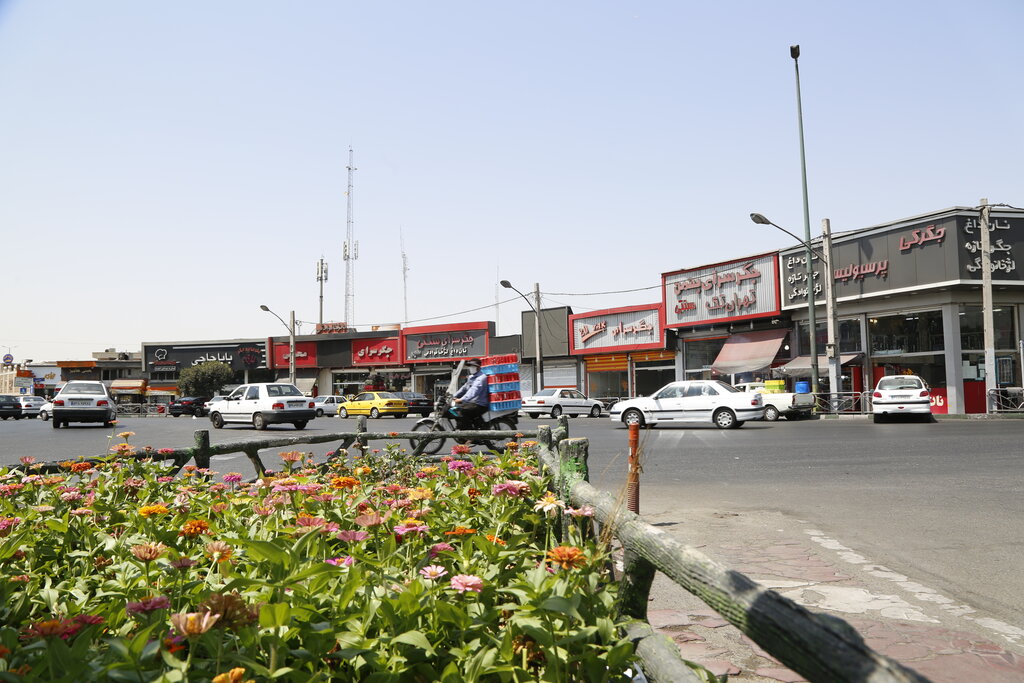 بفرمایید با جگرخورهای قهار میدان بهمن آشنا شوید! | شیش سیخ جیگر، سیخی چند هزار؟