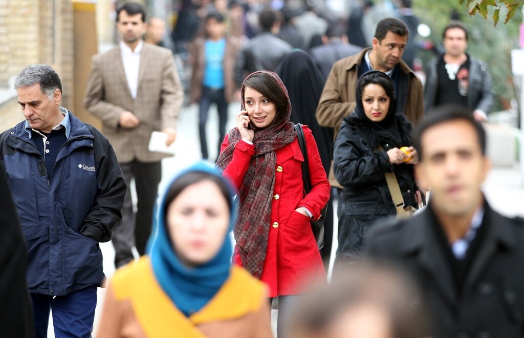 لایحه حمایت از زنان خیلی از مشکلات آنها را حل خواهد کرد | مخالفان بگویند کدام ماده رویکرد فمنیستی دارد؟  | رفع کامل مسائل زنان ادعای بزرگی است