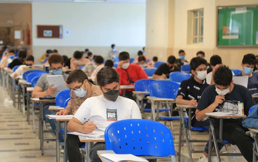 انتشار سؤالات پس از شروع امتحانات نهایی با ابزارهای جاسوسی | امکان دریافت پاسخ با این ابزارها هم وجود دارد | این مساله به معنای لو رفتن سوالات نیست!
