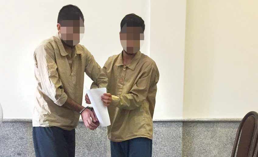 ۲ برادر که با لباس ۲ تیم مطرح فوتبال کشور سرقت می‌کردند ؛ از سرقت‌های لاکچری تا فروش مشروبات تقلبی | دوربین مخفی صاحبخانه سارق‌ها را لو داد!
