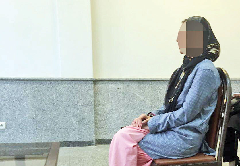 پلیس‌بازی زن جوان باند تحت تعقیب را لو داد | زن قمارباز: پدر و برادرم استاد دانشگاهند | سارق موبایل: در پاساژ معروف تهران دوره تخصصی سرقت گذراندیم
