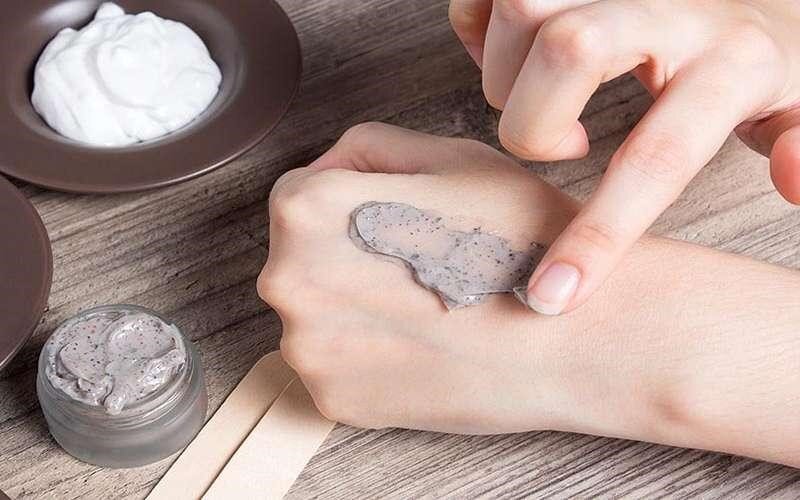 تفاوت اسکراب، ماسک و لایه‌بردار چیست؟