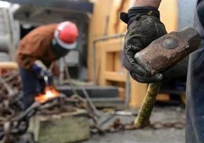 نبود امنیت شغلی کارگران در سایه قراردادهای کوتاه‌مدت