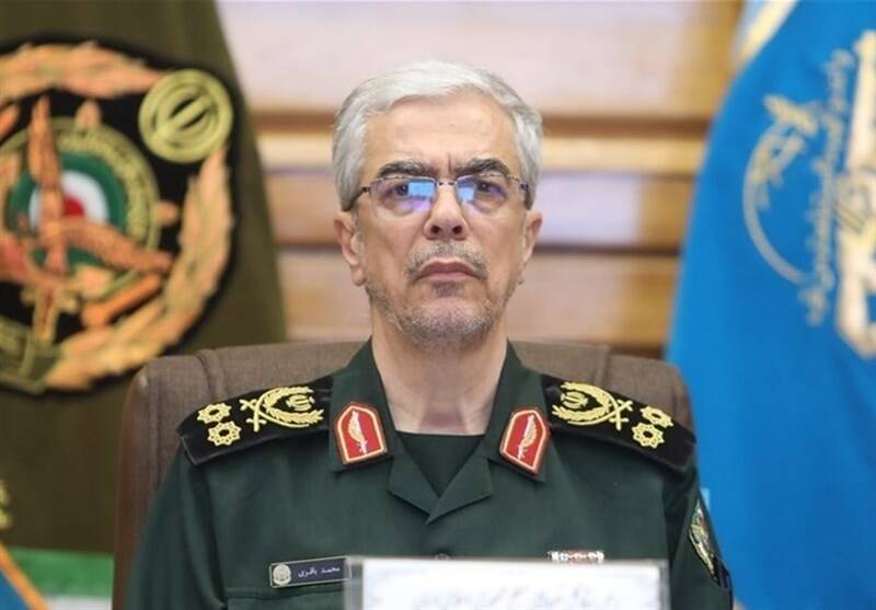 سرلشکر باقری: انسداد مرزها با جدیت در حال انجام است
