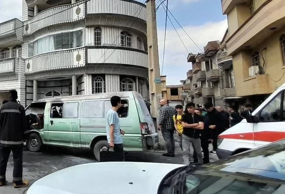 دومین حادثه دانش‌آموزی طی امروز | تصادف سرویس مدرسه ۶ دانش‌آموز را راهی بیمارستان کرد