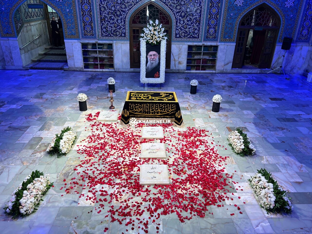 رواق دارالذکر در حرم امام رضا(ع) کجاست؟ + نقشه حرم مطهر | تصاویر آرامگاه ابدی رهبر شهید انقلاب
