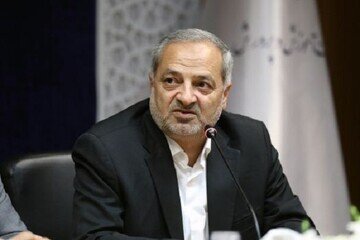 دست کسانی که به نظام تعلیم و تربیت آسیب می‌زنند را باید قطع کرد | باید به‌شدت مراقب مسائل مالی و فسادهای مالی بود