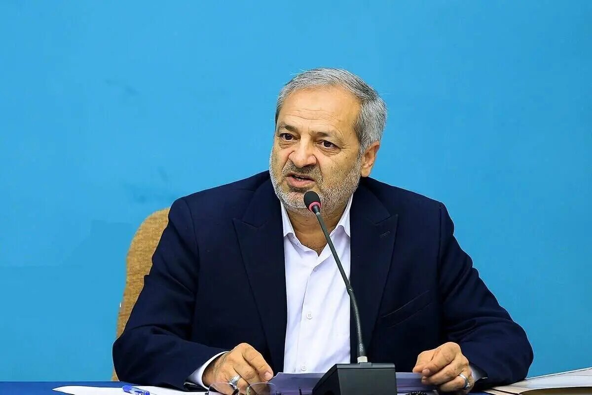 توضیح وزیر درباره استخدام نیروهای نهضتی در آموزش و پرورش | محدودیت‌های قانونی و تفاوت میان محل وجود نیرو و نیاز 