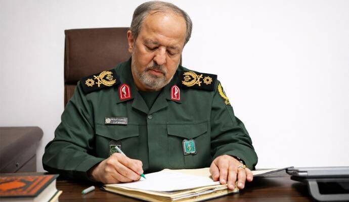 دشمن اگر ایران را هدف قرار دهد با ملت یکپارچه مواجه است/انسجام مهم‌ترین بخش قدرت ما است