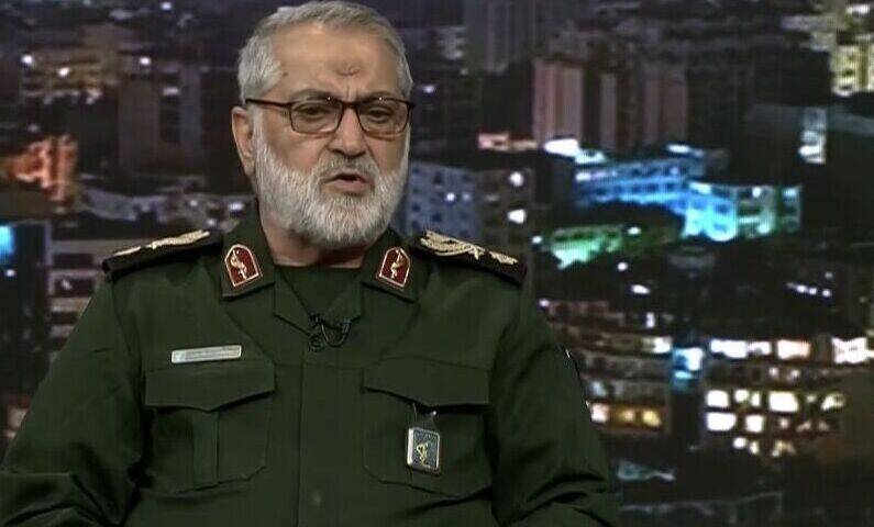 ایران مجرب‌ترین کشور در جنگ‌های نامتقارن است/ این بار با فناوری‌های جدید نظامی به تجاوز احتمالی دشمن پاسخ می‌دهیم